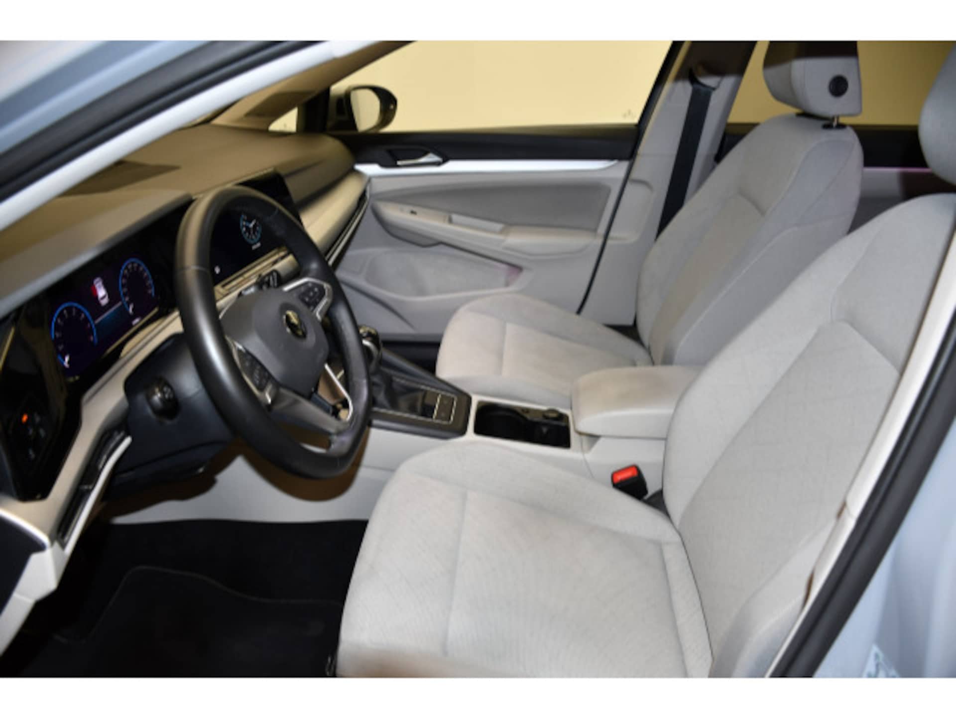 Volkswagen Golf Variant Life