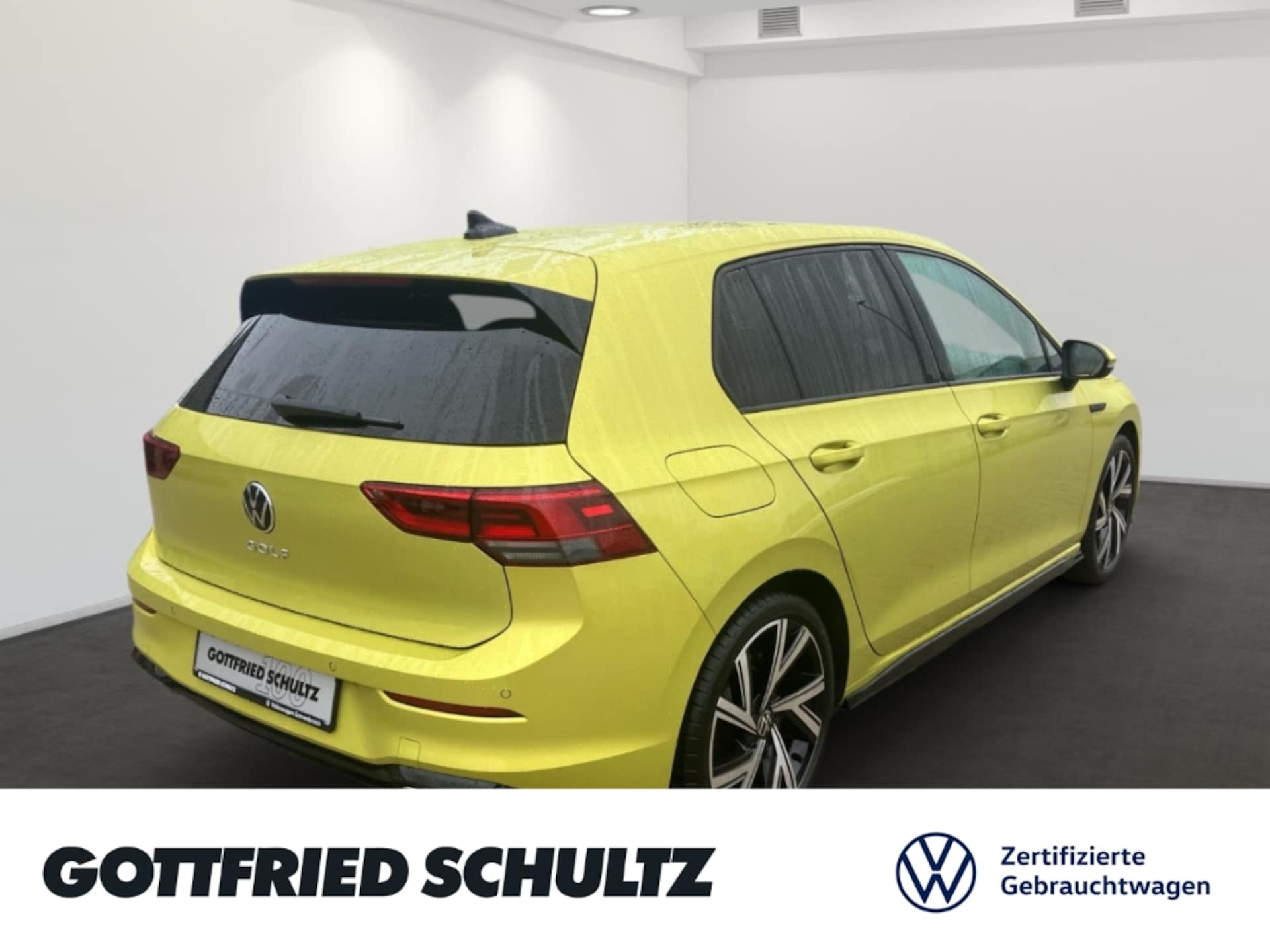 Volkswagen Golf R-Line