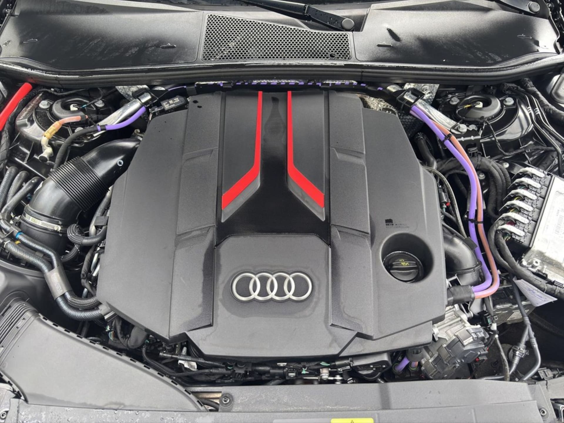 Audi S6 Avant