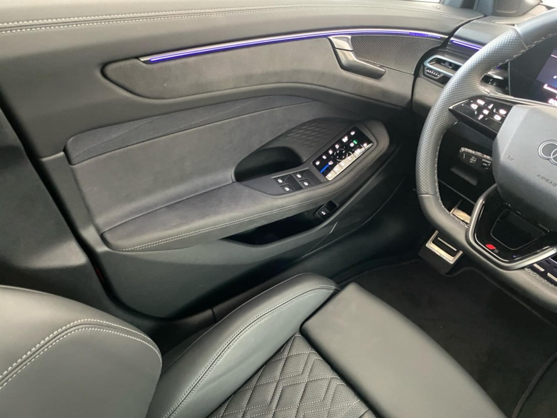 Audi A6 Avant edition one