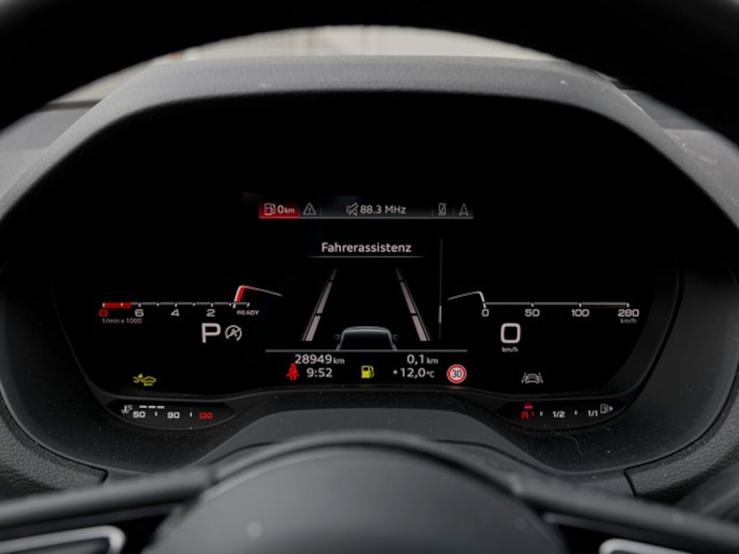 Bild über Audi Q2 S line 35 TFSI S tronic - für weitere Informationen kontaktieren Sie den Audi Partner