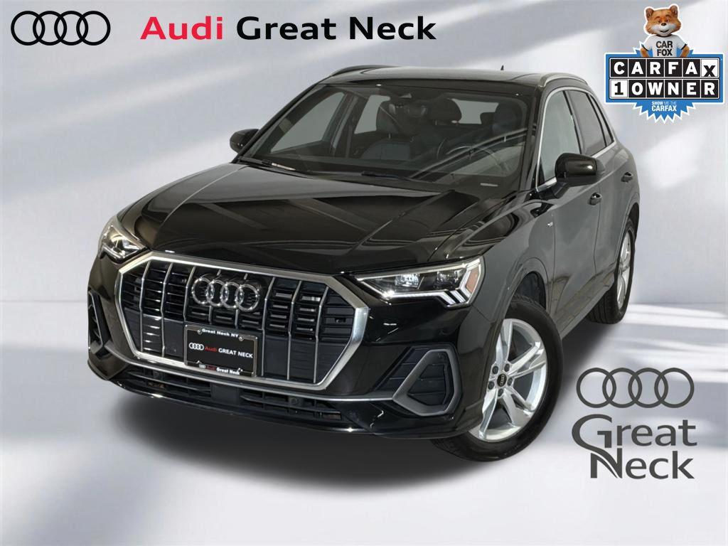2023 Audi Q5 40 Premium's photo