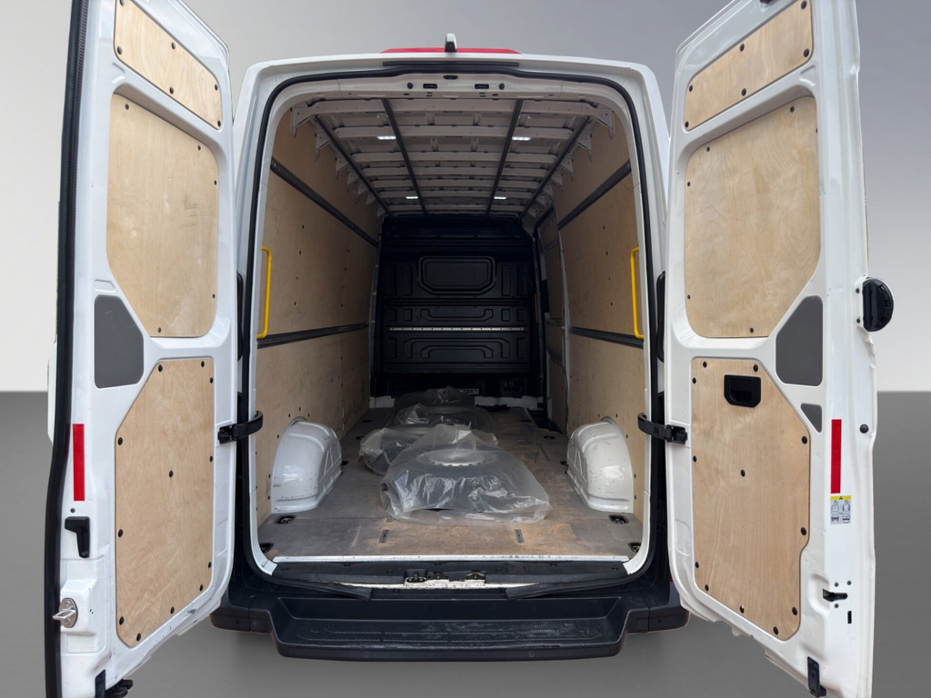 Volkswagen Crafter Kasten langer Radstand