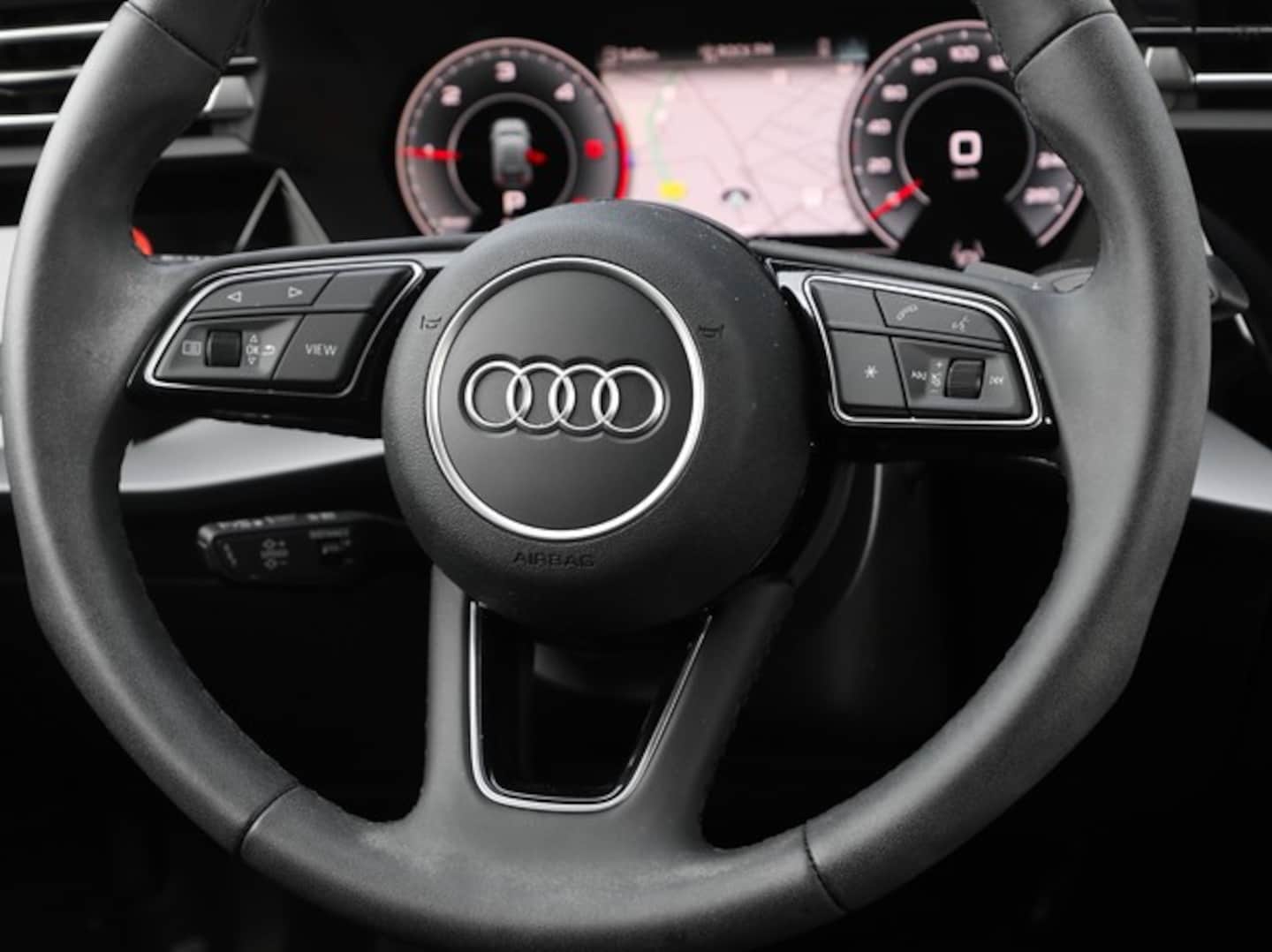 Bild über Audi A3 Sportback 35 TDI S tronic - für weitere Informationen kontaktieren Sie den Audi Partner