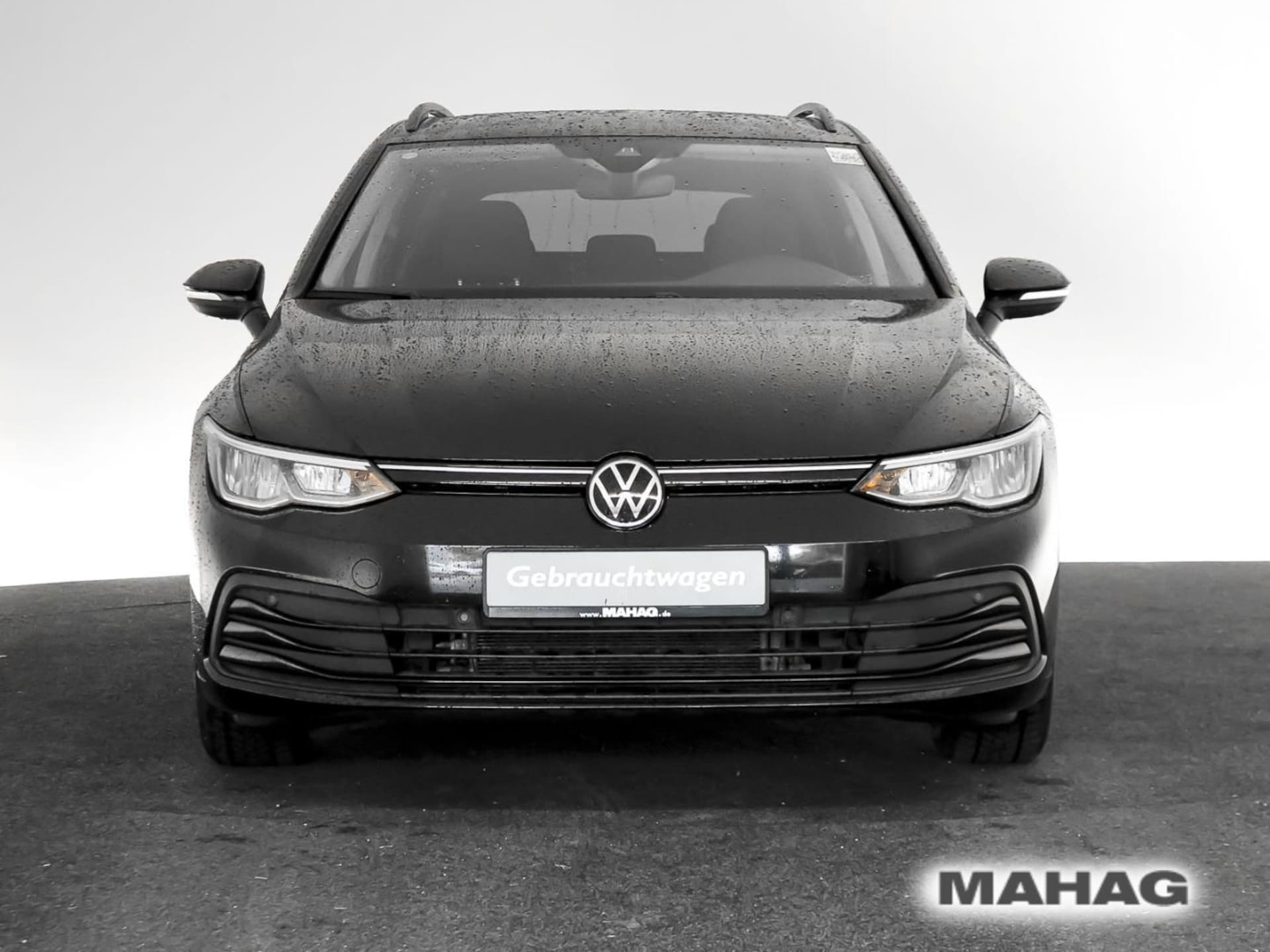 Volkswagen Golf Variant Life