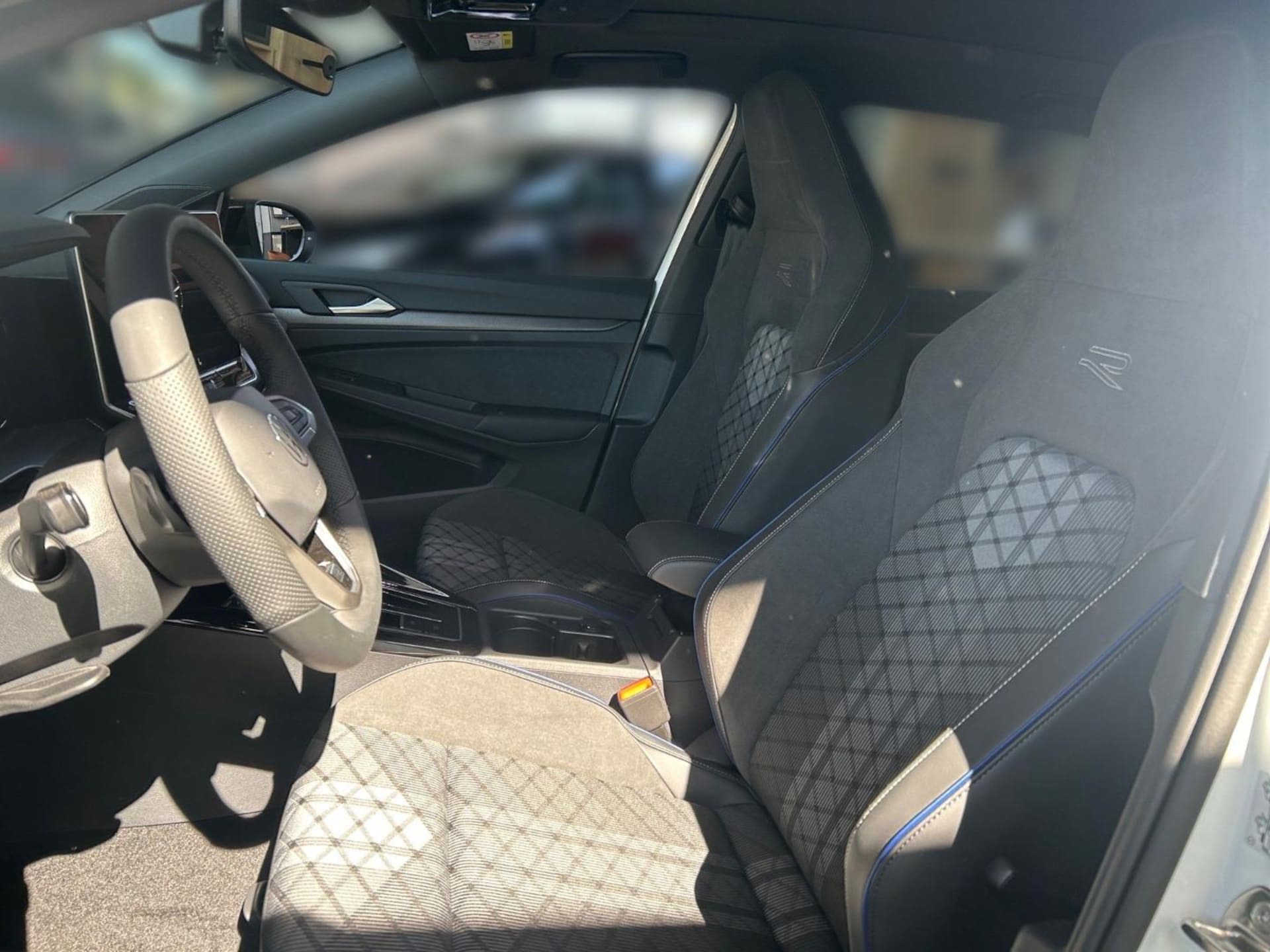Volkswagen Golf Variant R-Line