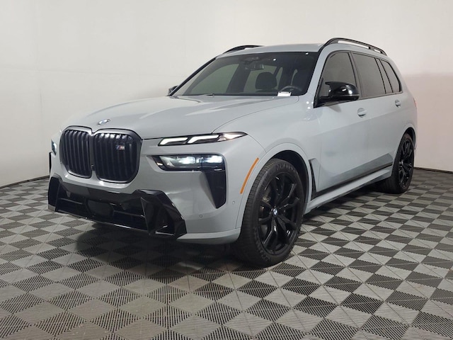 2023 BMW X7