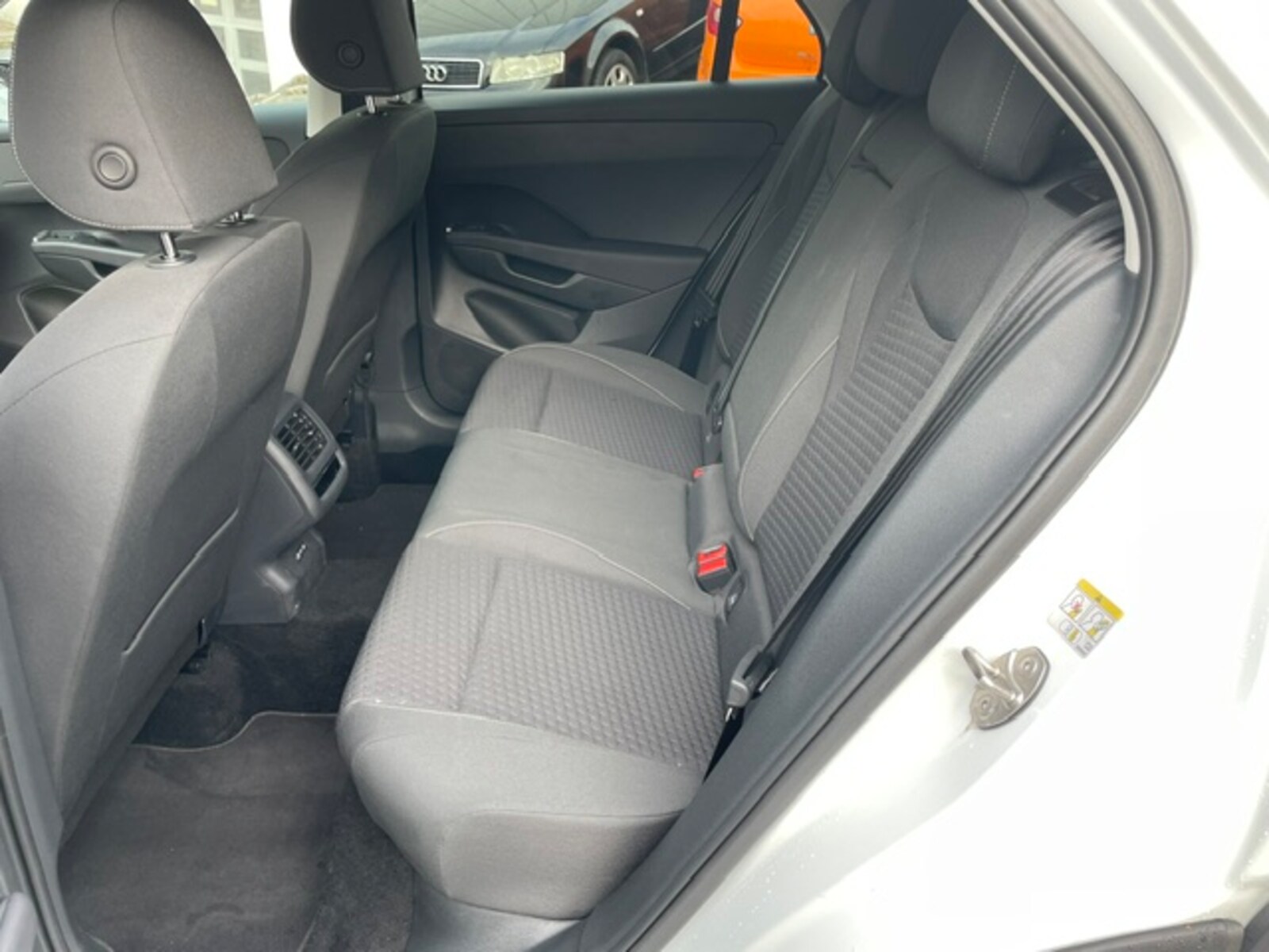 Volkswagen T-Roc – Bild 13