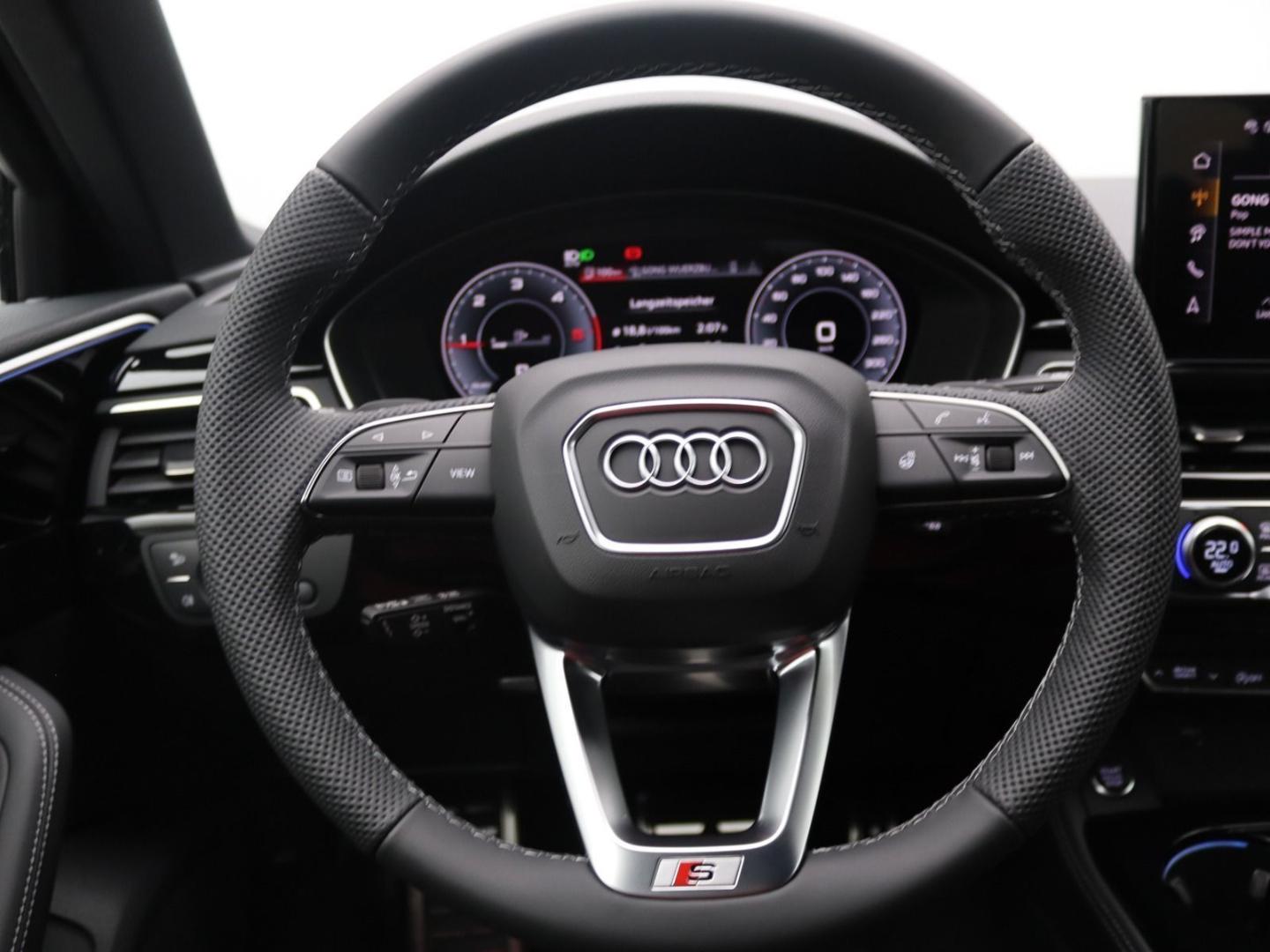 Image about Audi A4 Avant S line 40 TDI S tronic