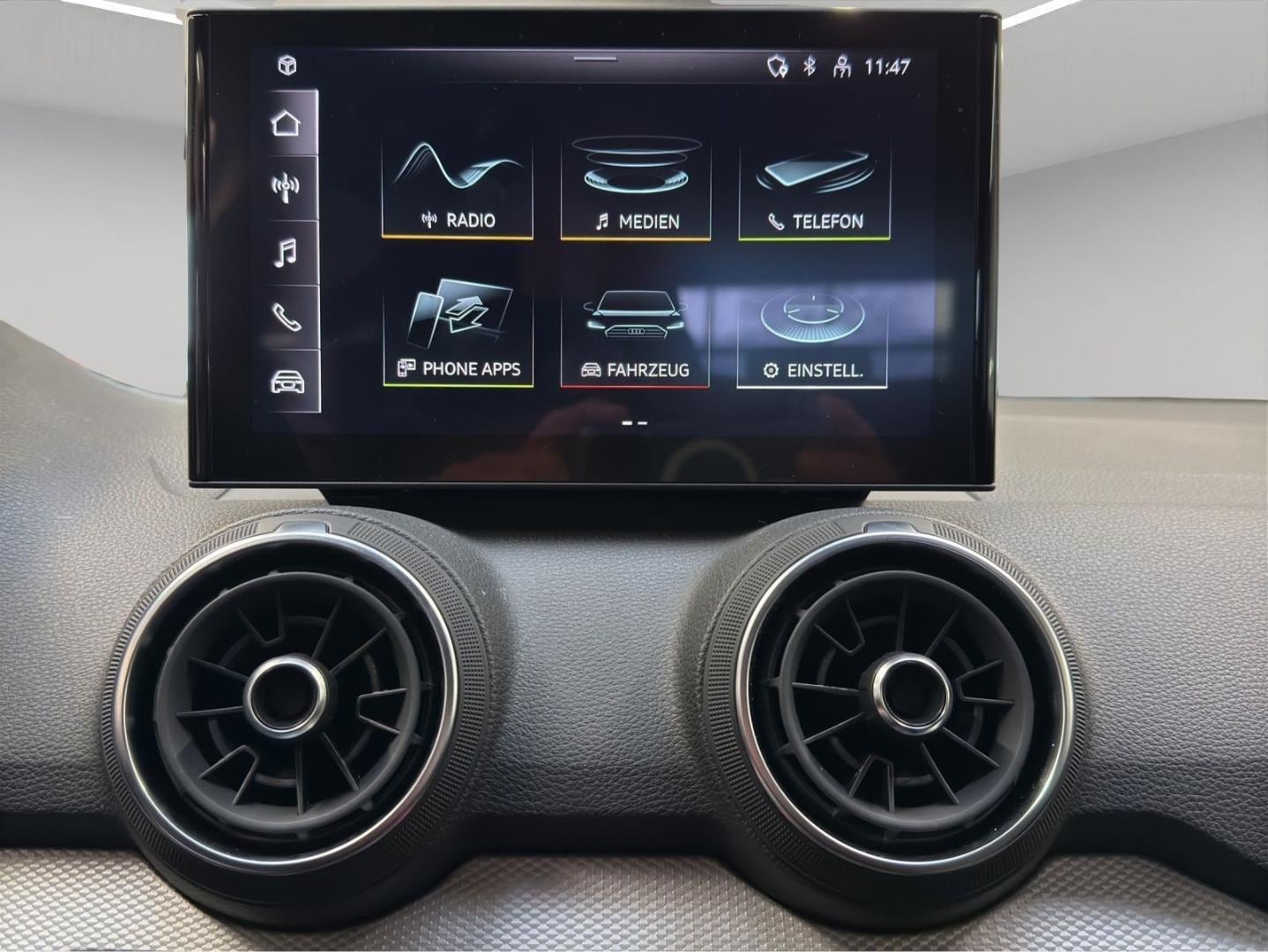 Bild über Audi Q2 35 TFSI S tronic - für weitere Informationen kontaktieren Sie den Audi Partner