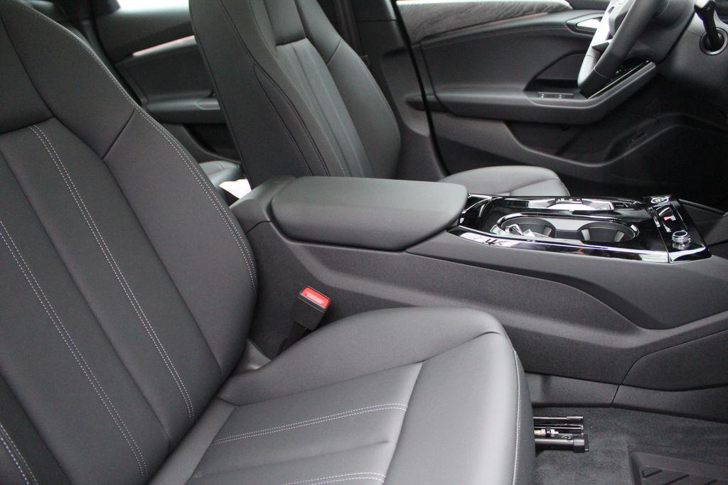 2025 Audi A6 Sportback e-tron Premium - Photo 23