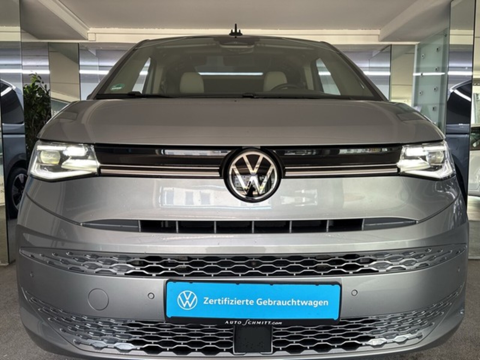 Volkswagen Multivan – Bild 2