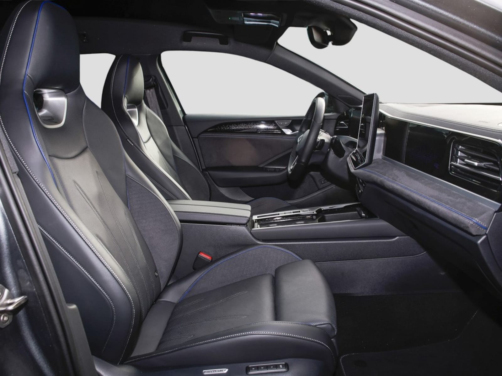 Volkswagen Passat – Bild 7