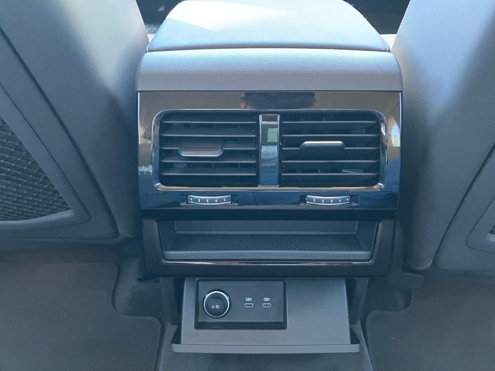 Volkswagen Touareg – Bild 14