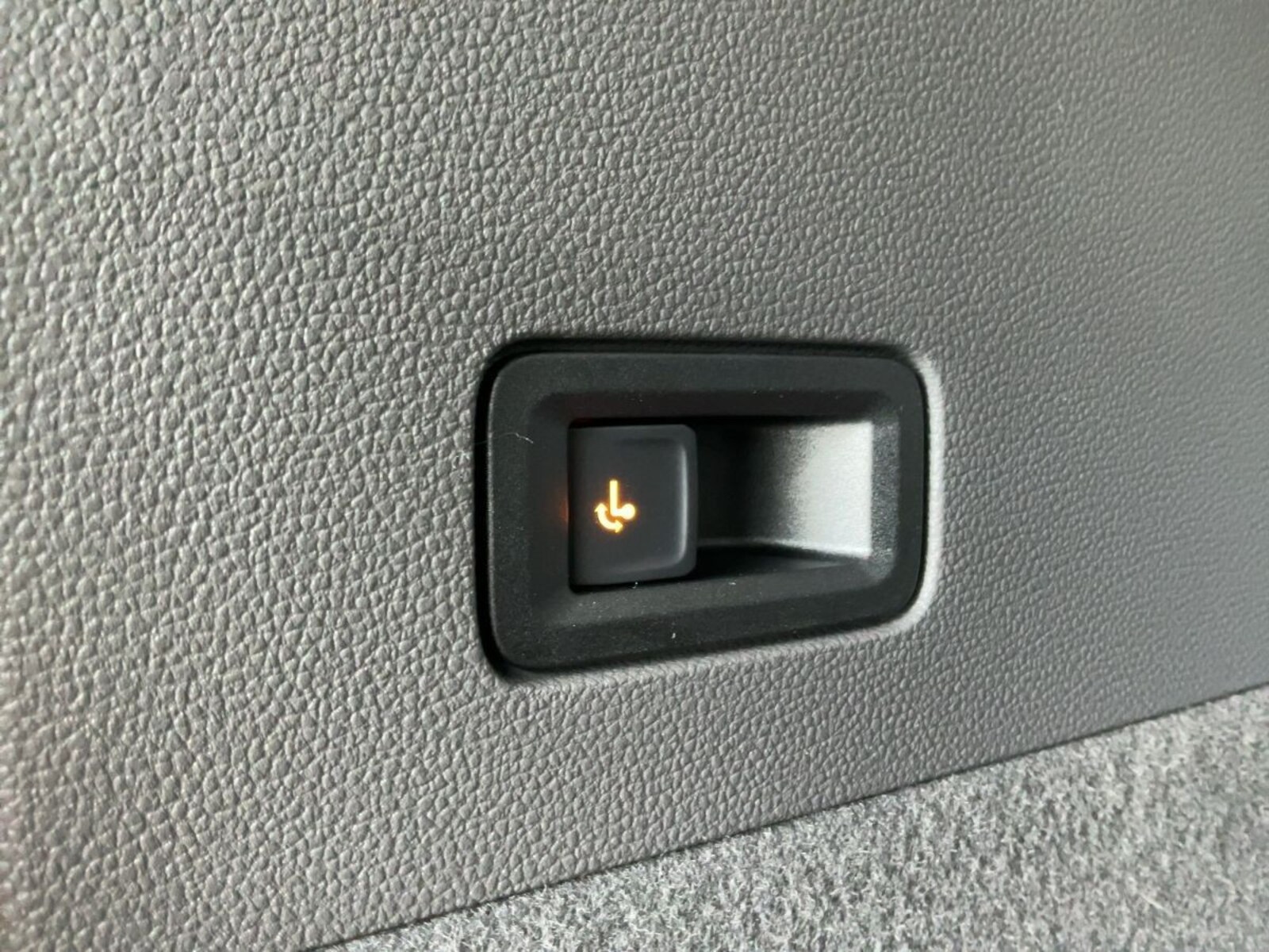 Volkswagen Multivan Langversion – Bild 16