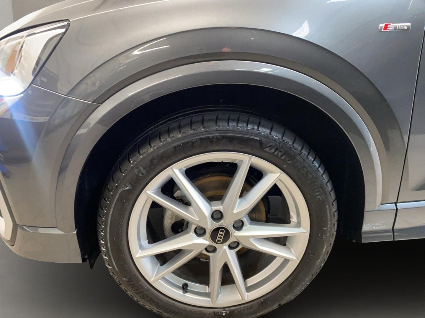 Bild über Audi Q2 S line 35 TFSI S tronic - für weitere Informationen kontaktieren Sie den Audi Partner