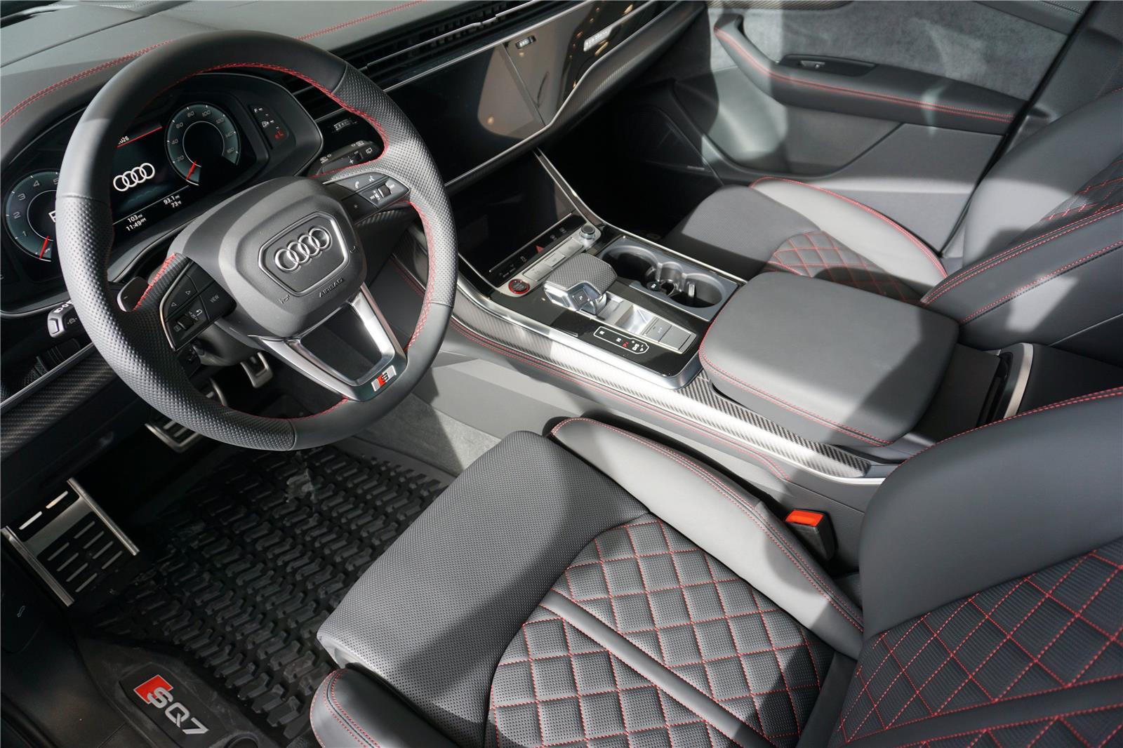 2026 Audi SQ7 Prestige - Photo 9