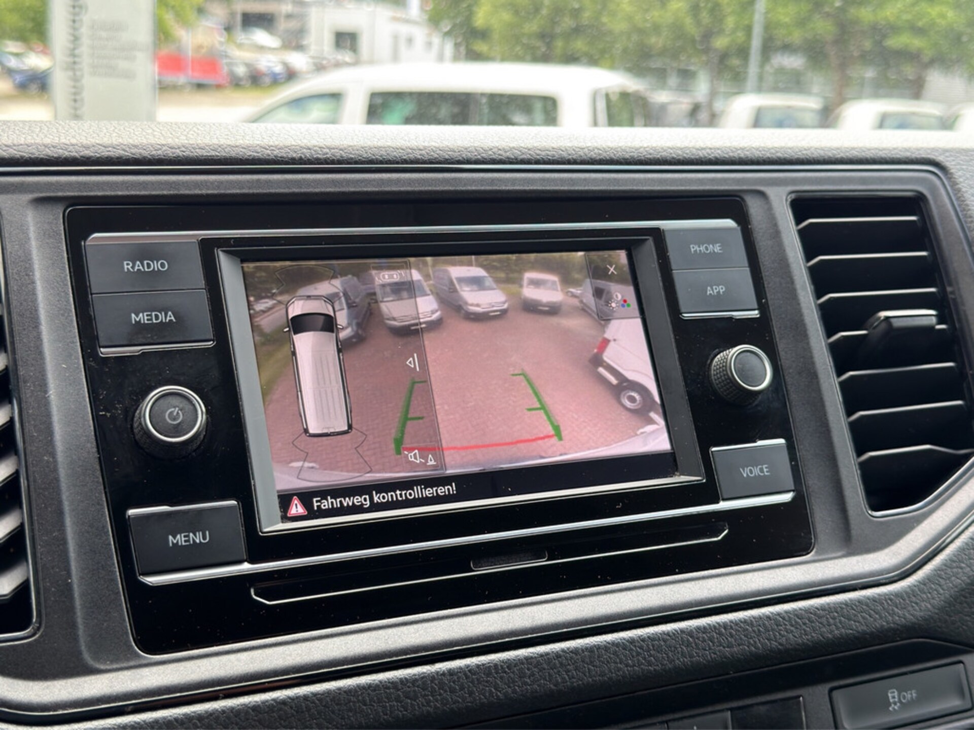 Volkswagen Crafter Kasten langer Radstand