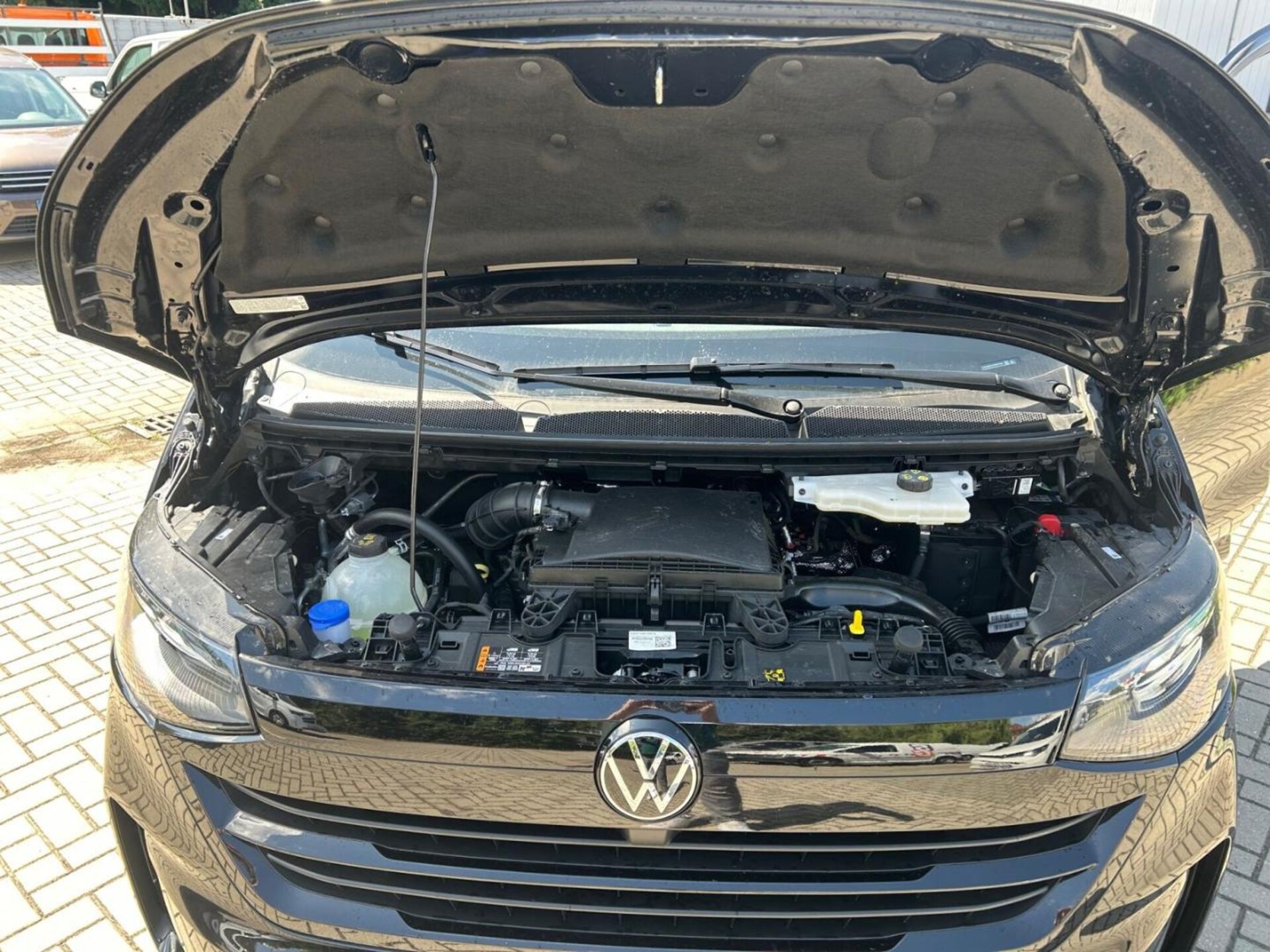Volkswagen Caravelle langer Radstand Life