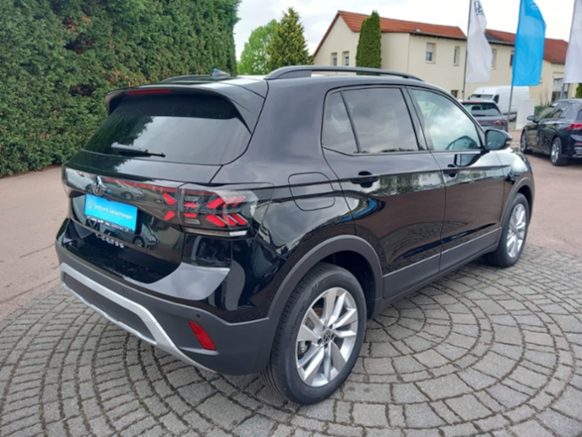 Volkswagen T-Cross Life