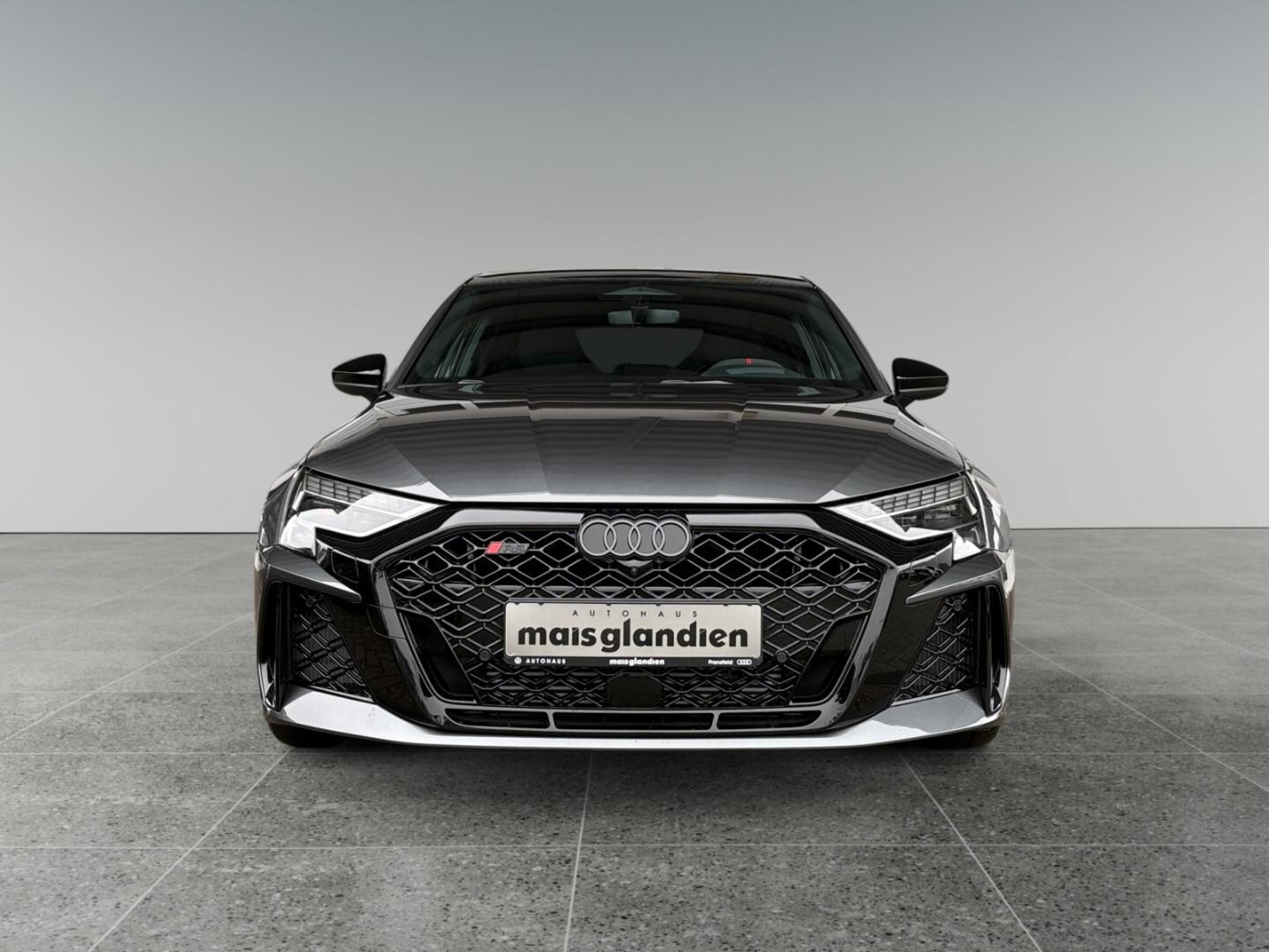 Bild über Audi RS 3 Sportback TFSI quattro 294 kW S tronic - für weitere Informationen kontaktieren Sie den Audi Partner