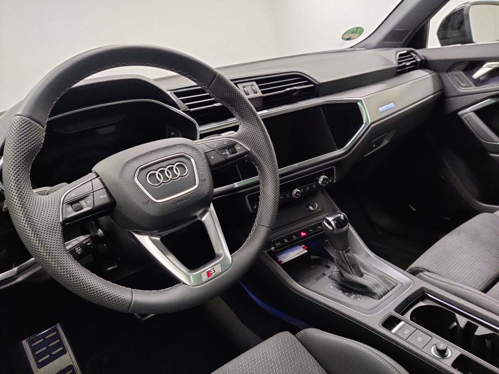 Audi Q3 – Bild 8