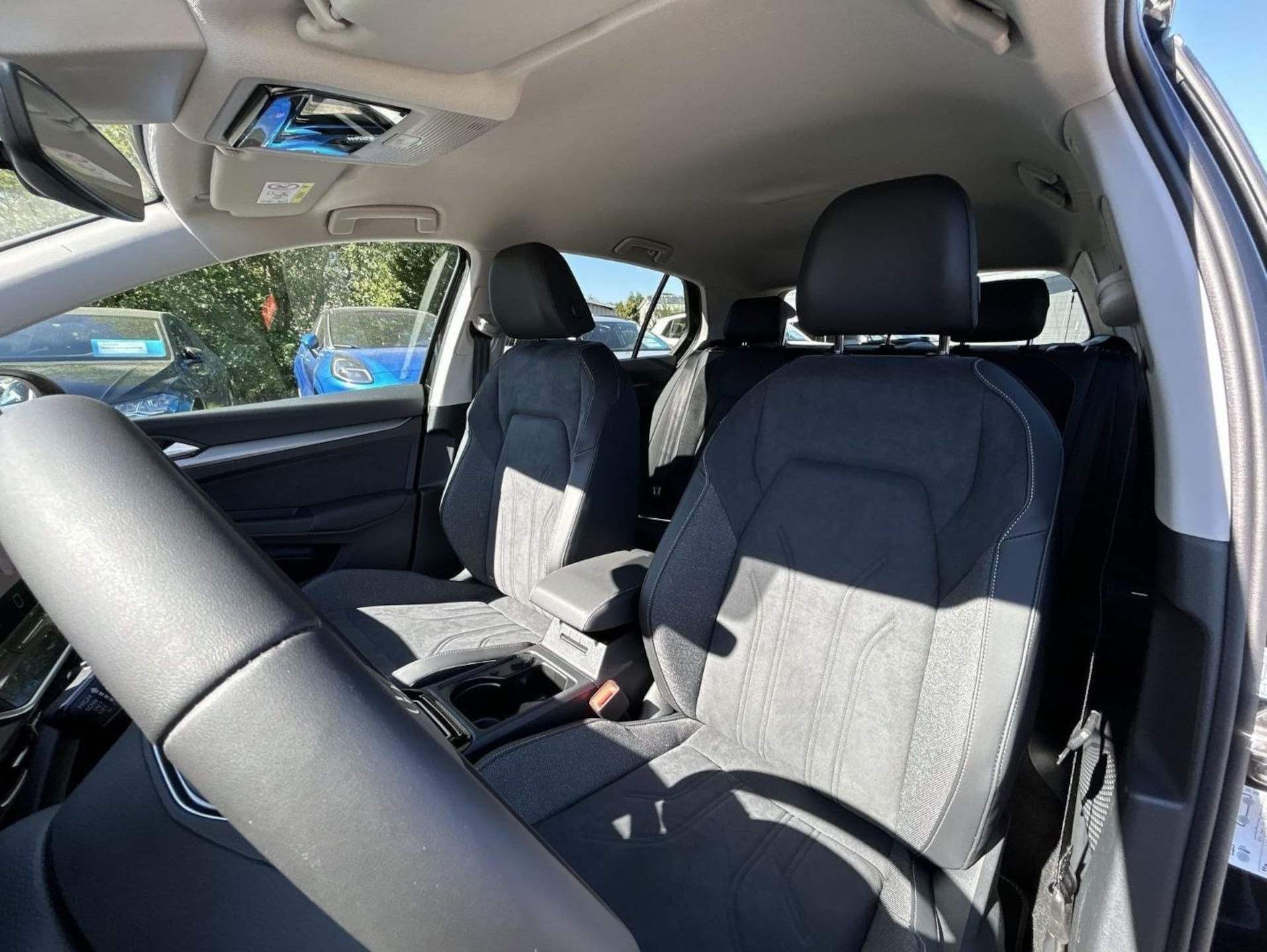 Volkswagen Golf Style