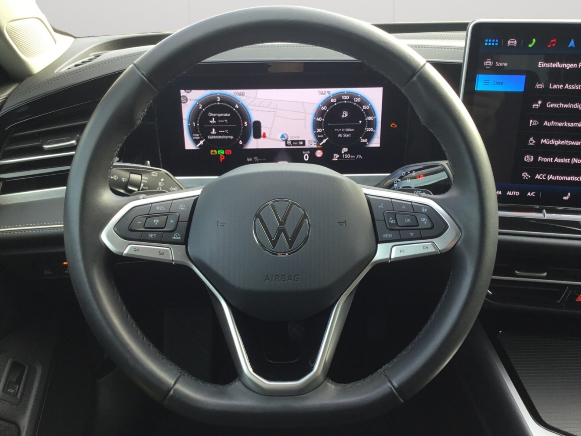 Volkswagen Passat Elegance