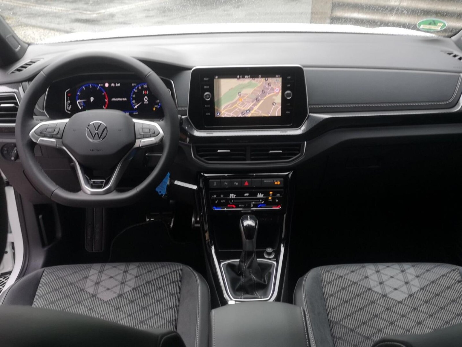 Volkswagen T-Cross – Bild 6
