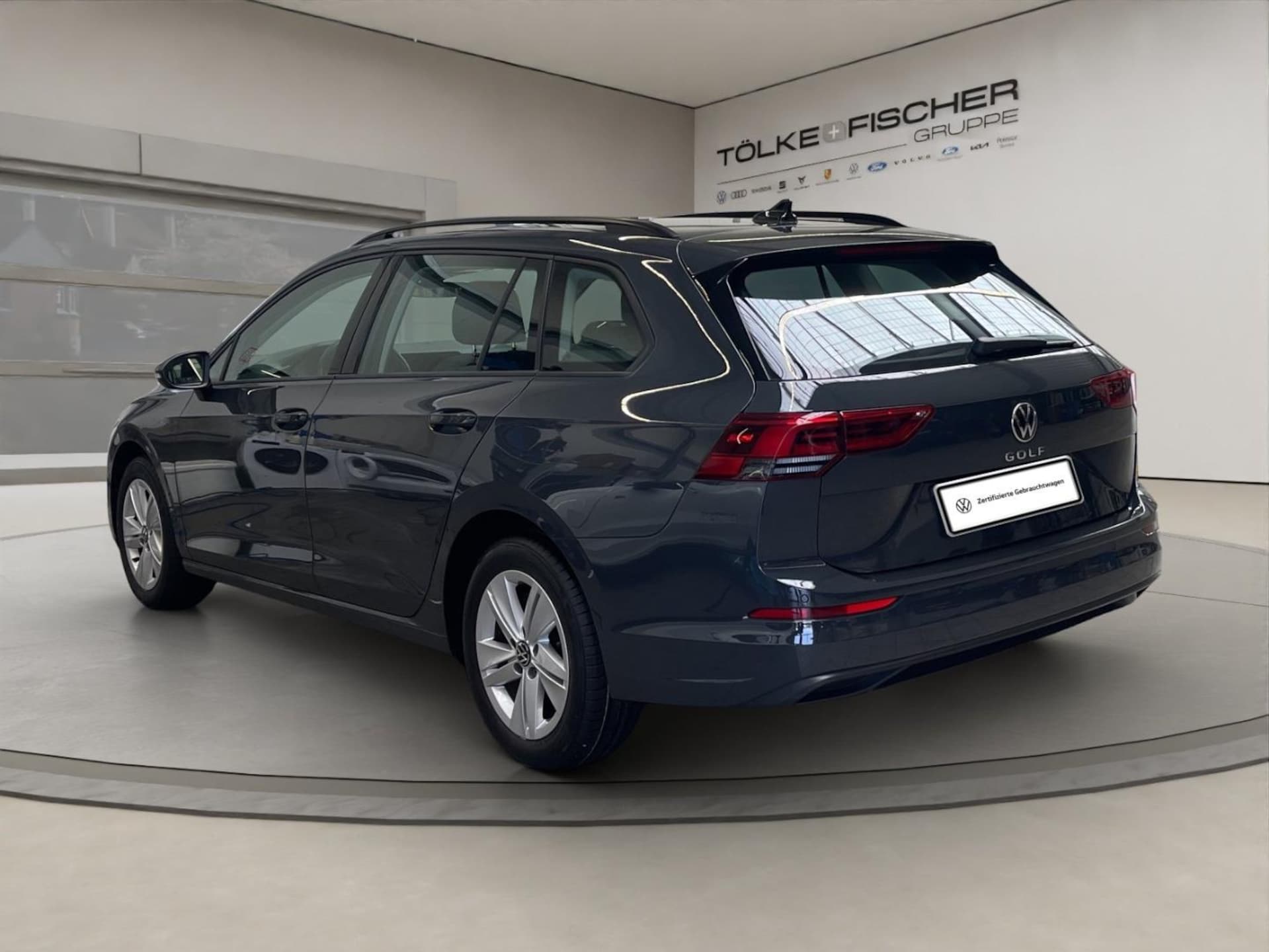 Volkswagen Golf Variant Life