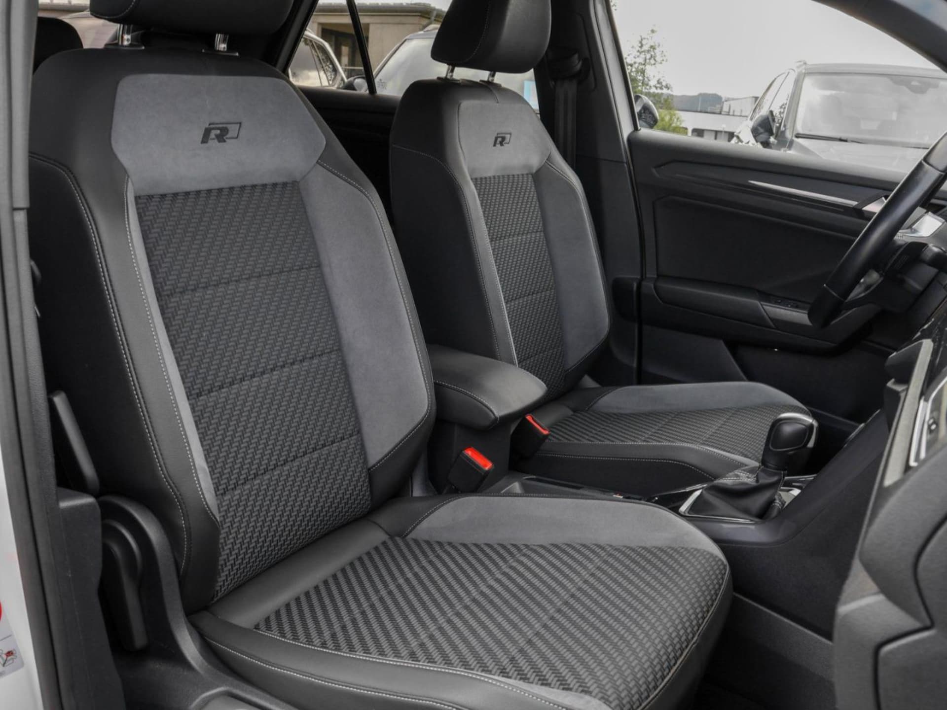 Volkswagen T-Roc Sport
