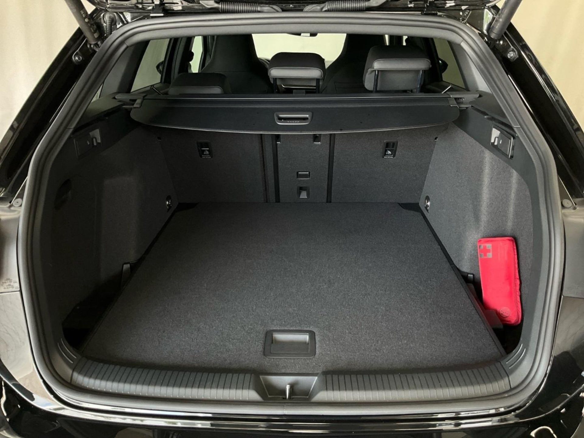 Volkswagen Golf Variant R-Line