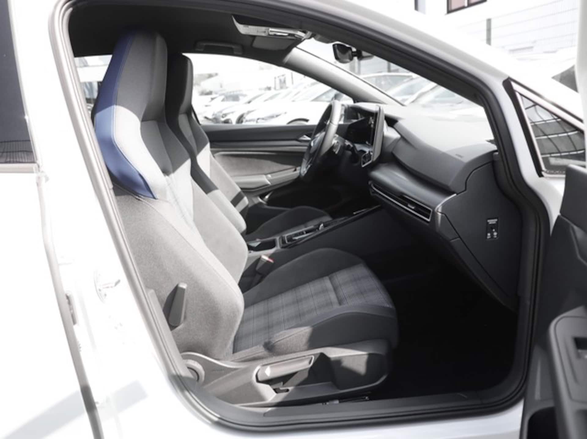 Volkswagen Golf GTE