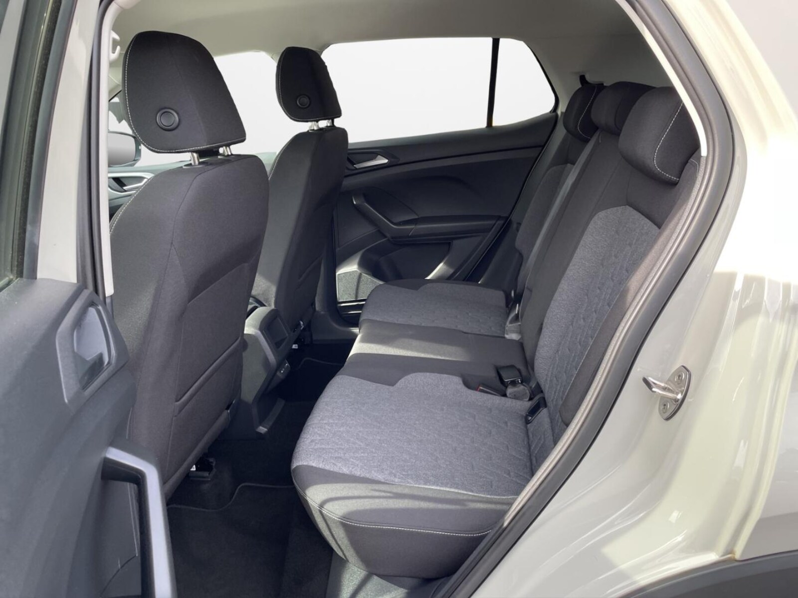 Volkswagen T-Cross – Bild 12