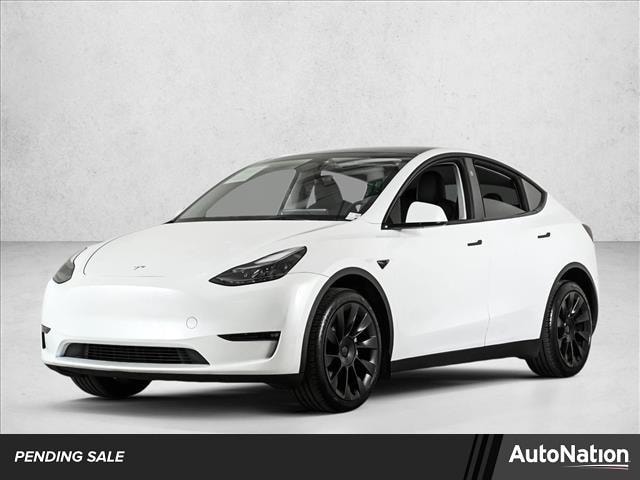 2023 Tesla Model Y Long Range's photo