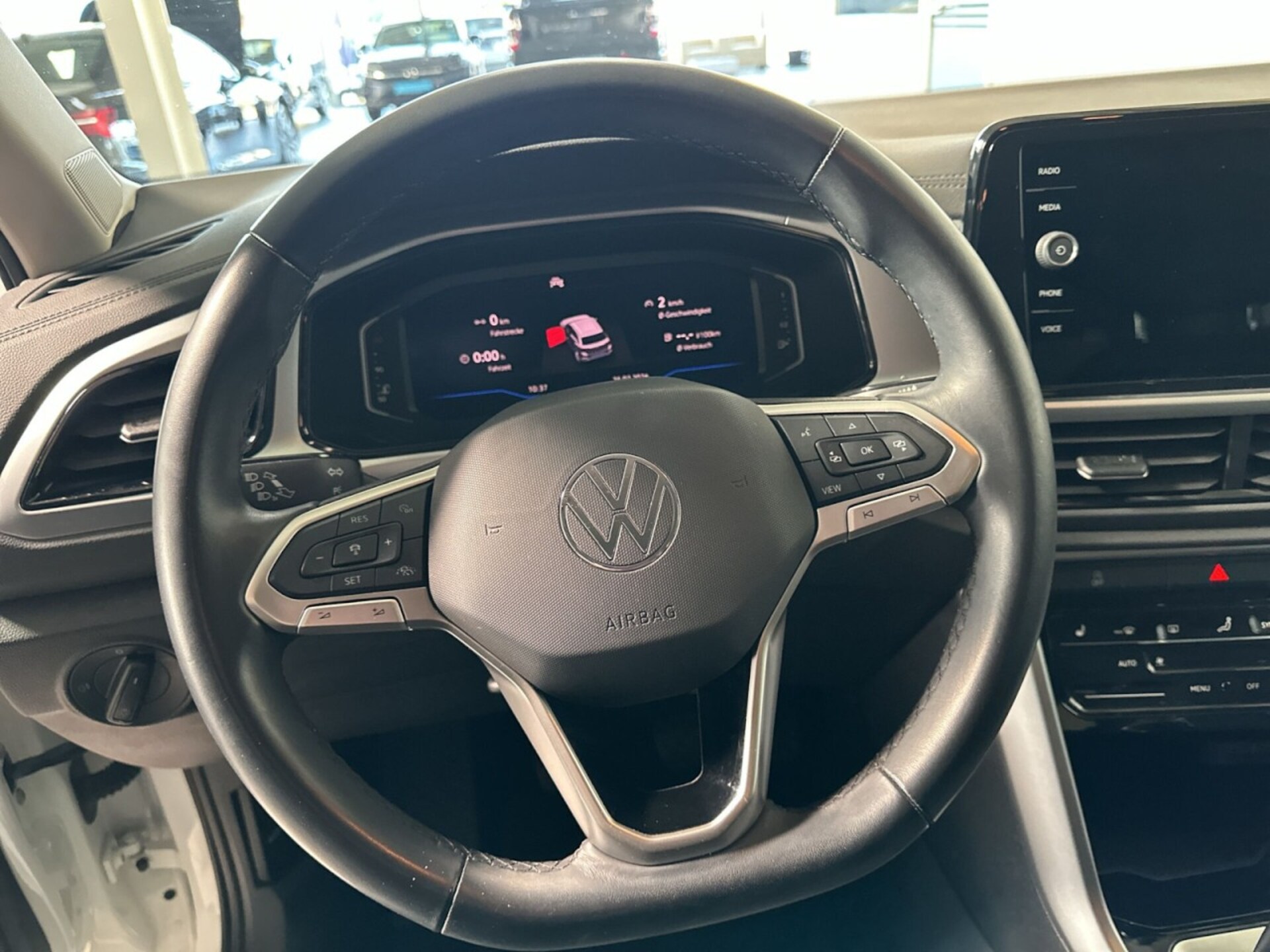 Volkswagen T-Roc Life