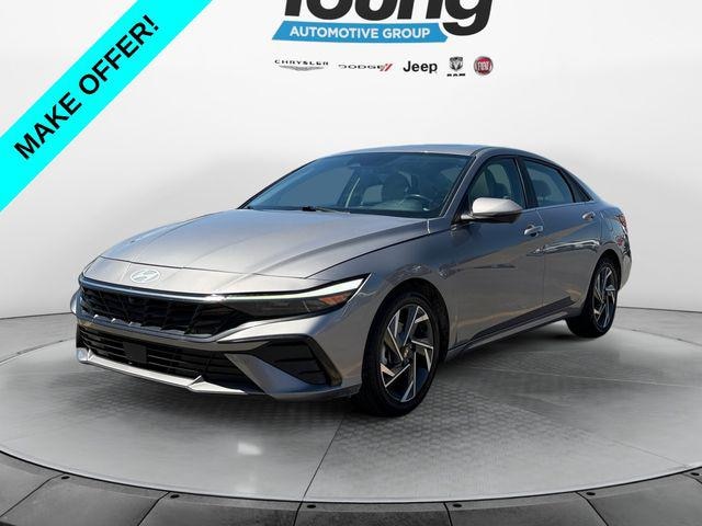 Photo of 2024 Hyundai Elantra
