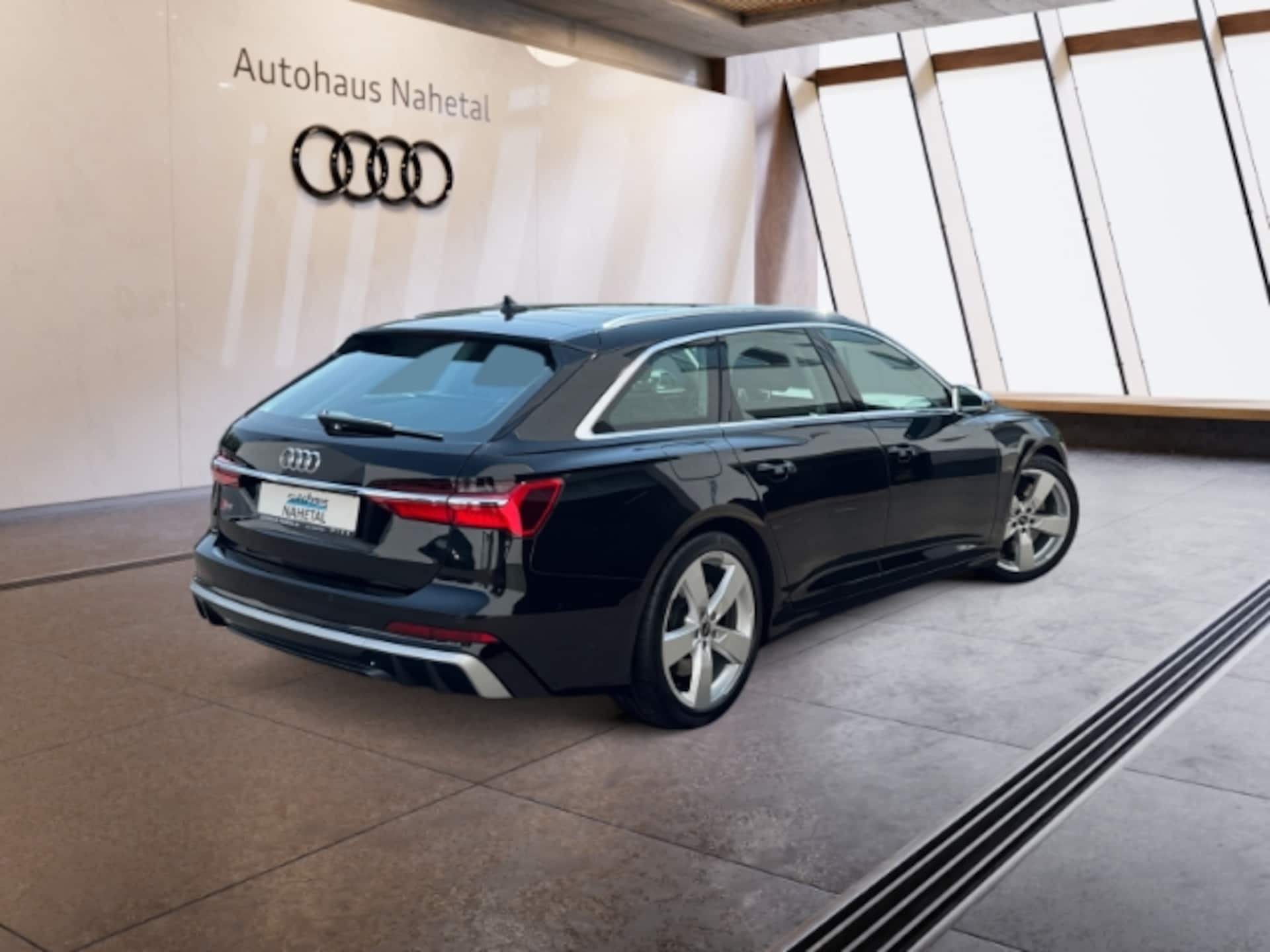 Audi S6 Avant