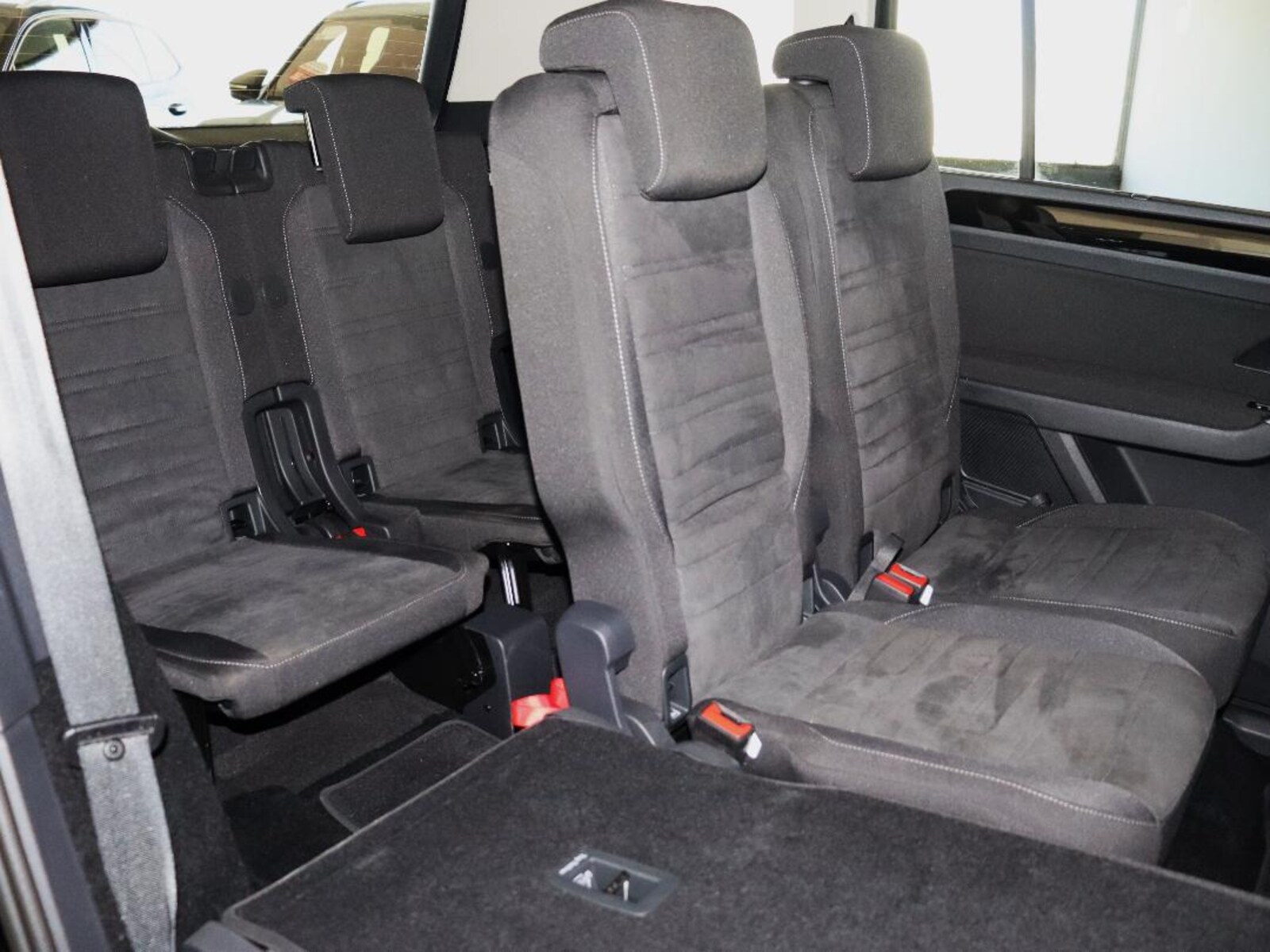 Volkswagen Touran – Bild 21