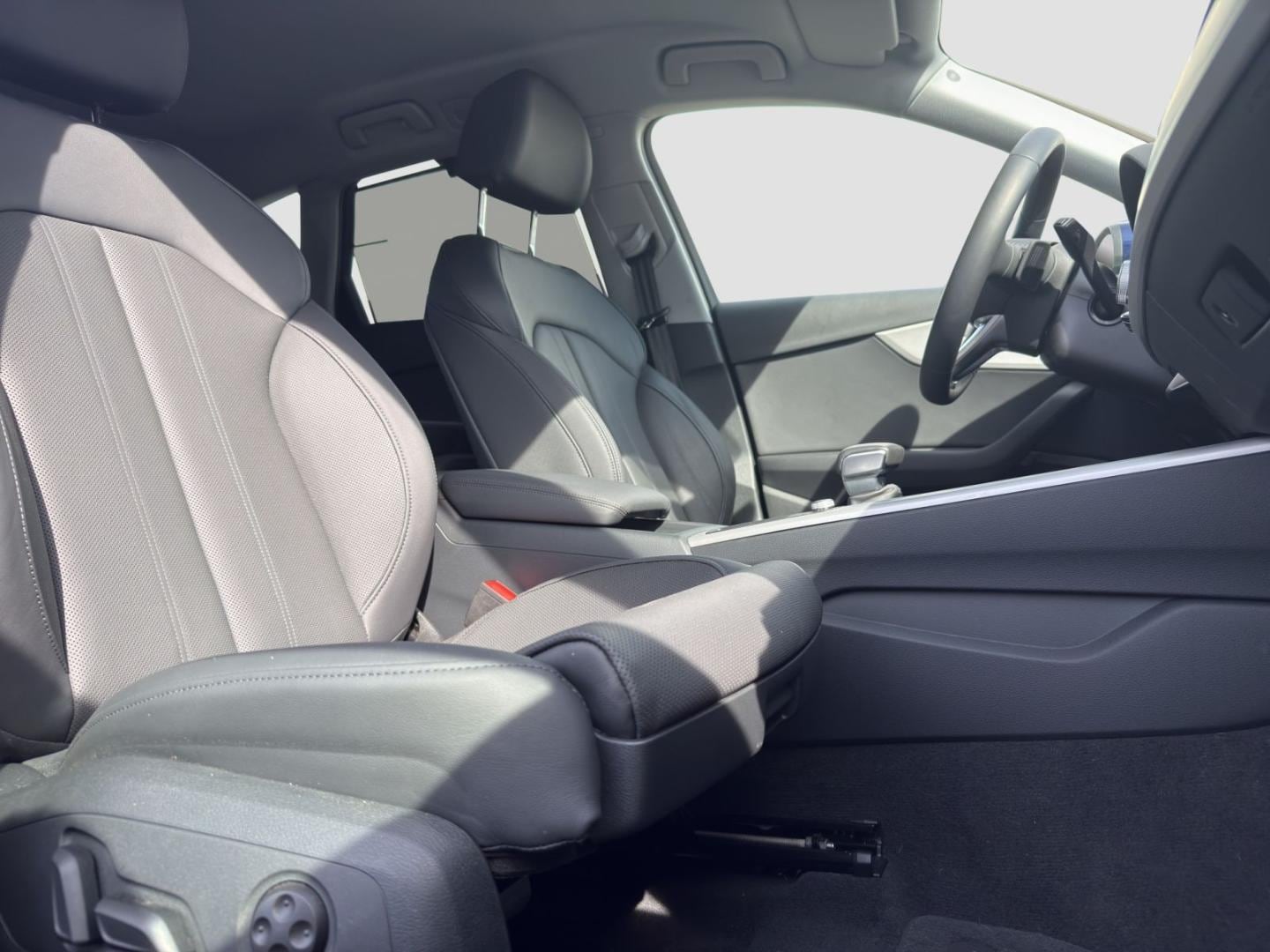 Bild über Audi A4 Avant advanced 35 TDI S tronic - für weitere Informationen kontaktieren Sie den Audi Partner