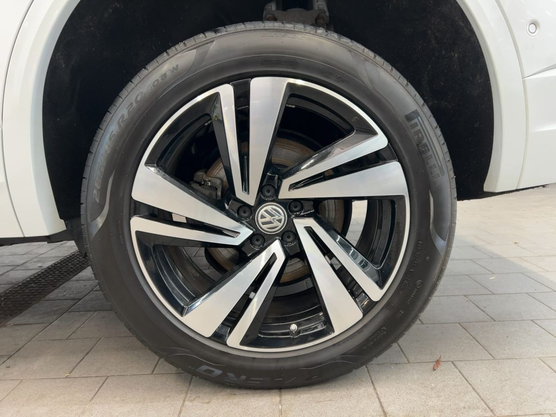 Volkswagen Touareg Basis-Modell
