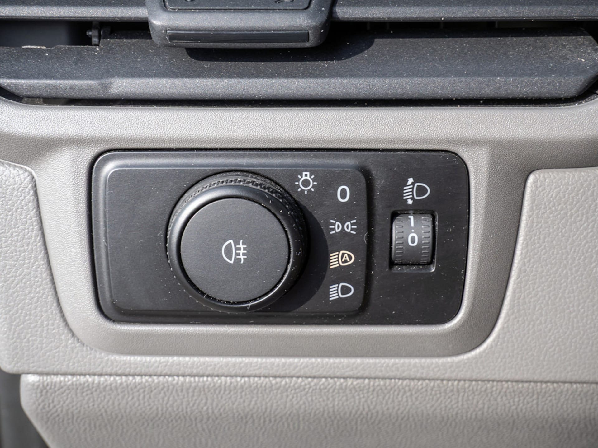 Volkswagen Transporter Kasten langer Radstand