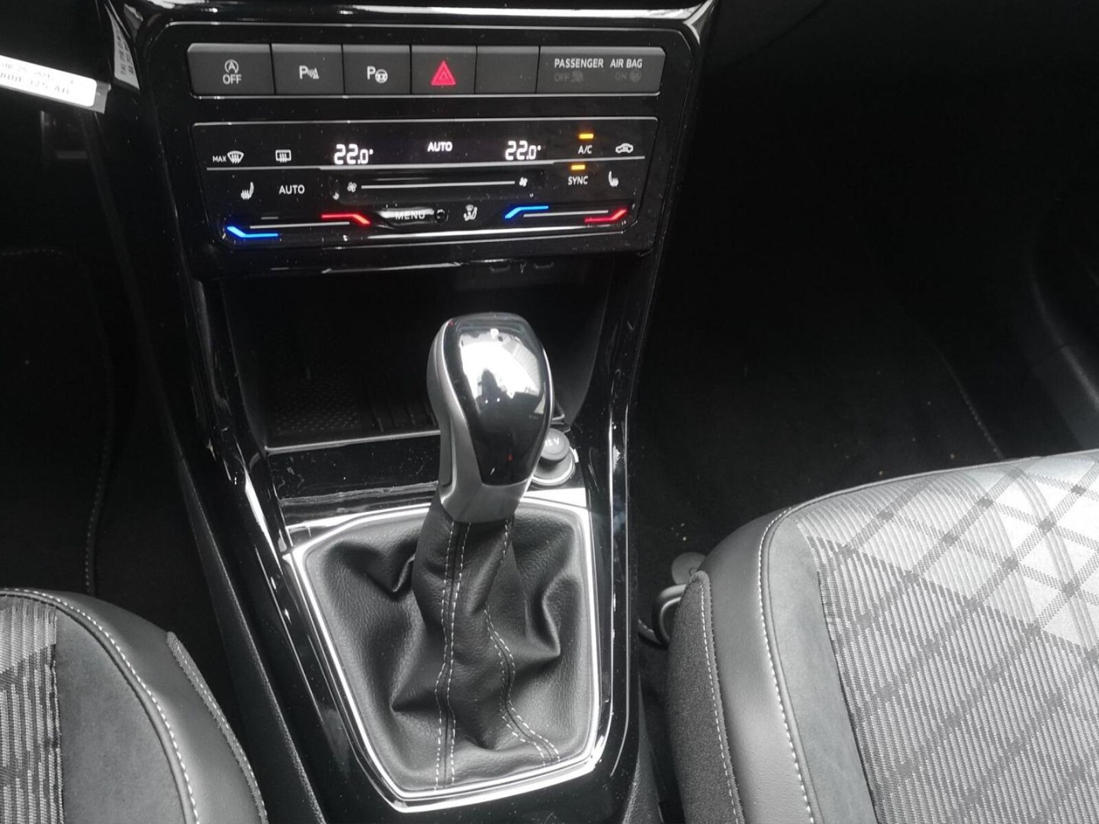 Volkswagen T-Cross – Bild 10