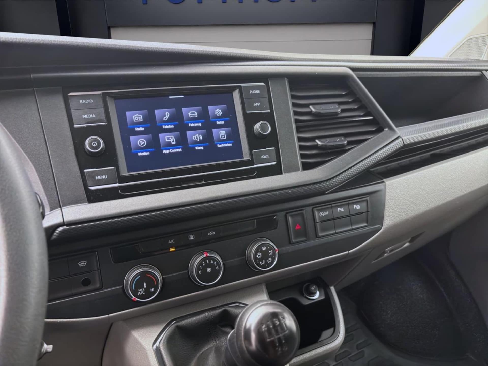 Volkswagen T6.1 Transporter Kombi kurzer Radstand