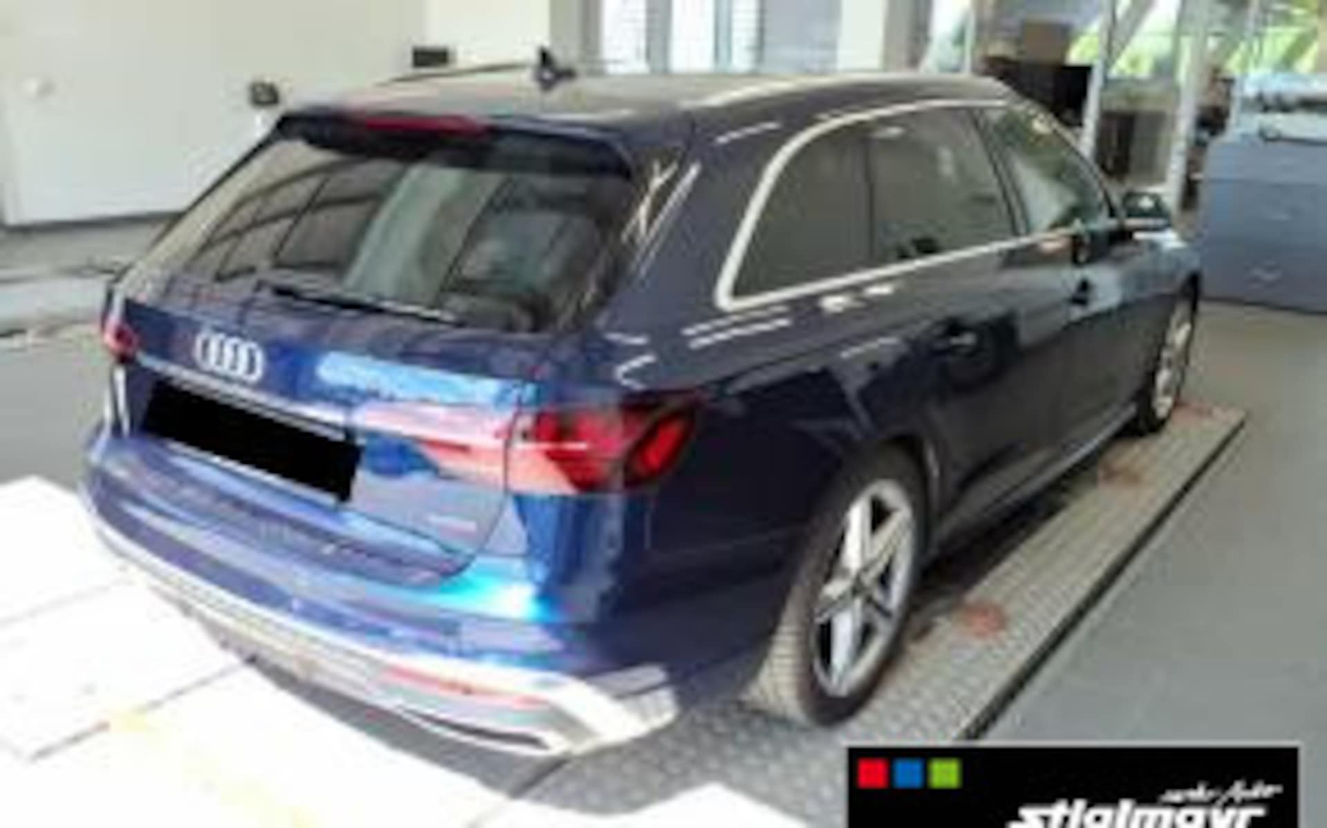 Audi A4 Avant S line