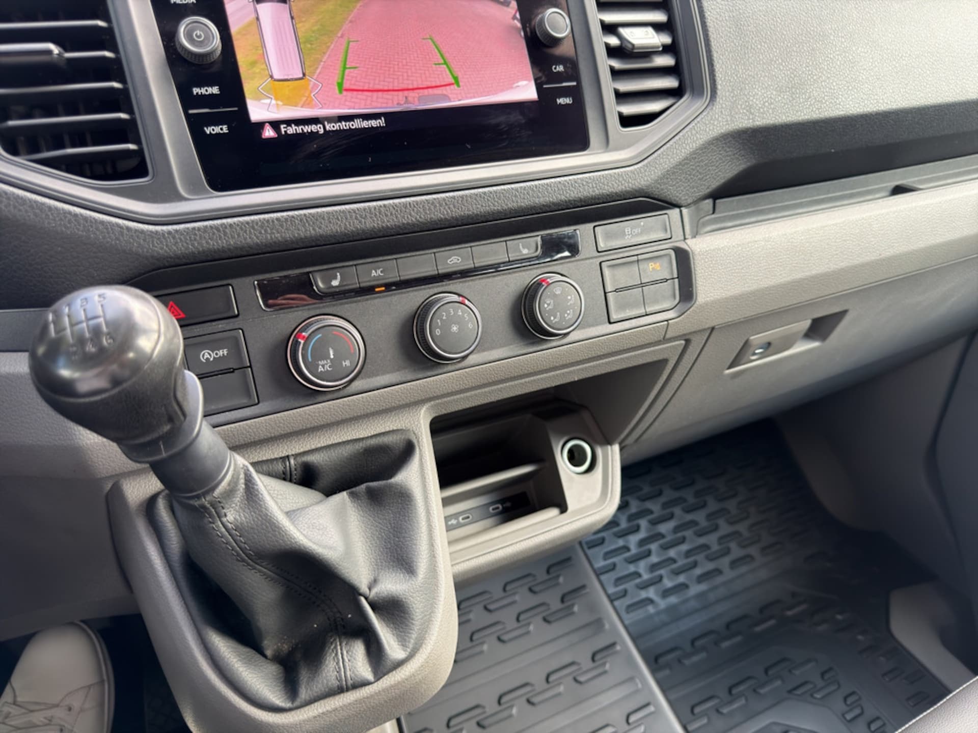 Volkswagen Crafter Kasten langer Radstand