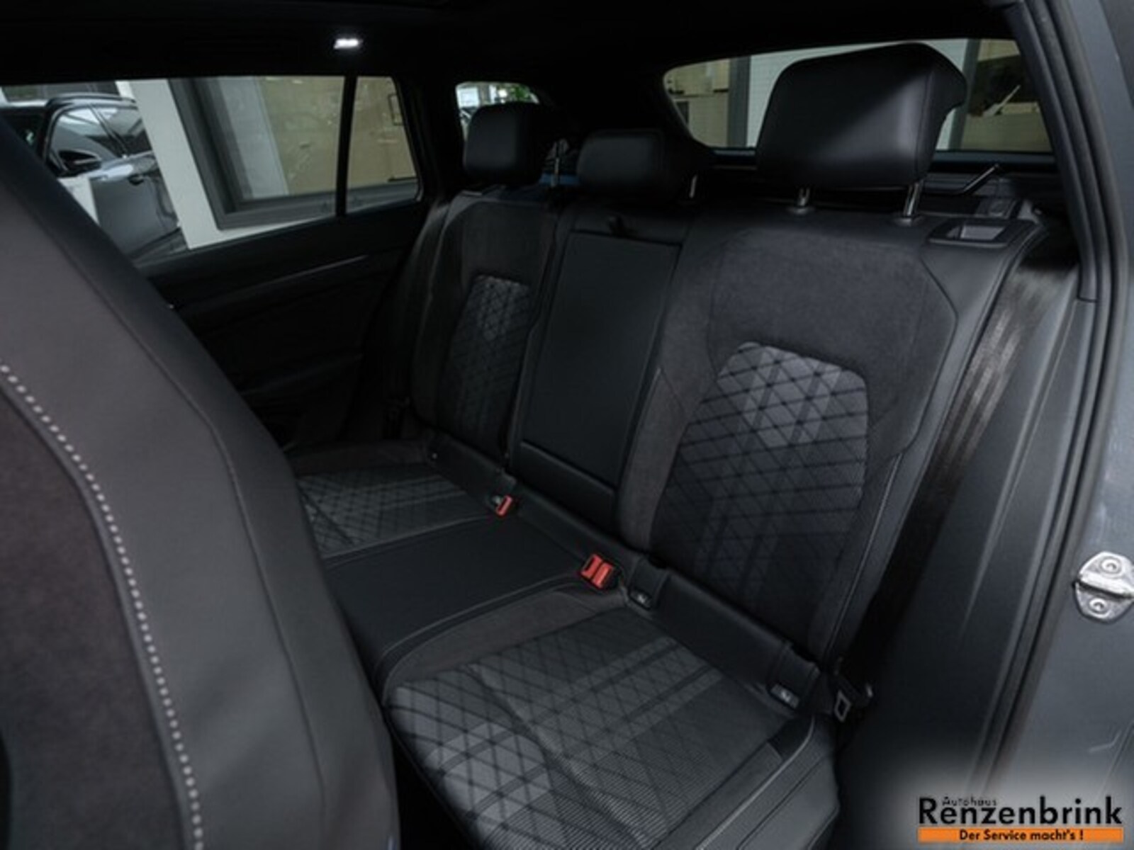 Volkswagen Golf Variant – Bild 8