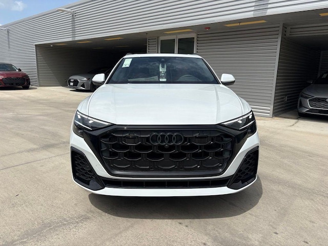 2026 Audi Q8