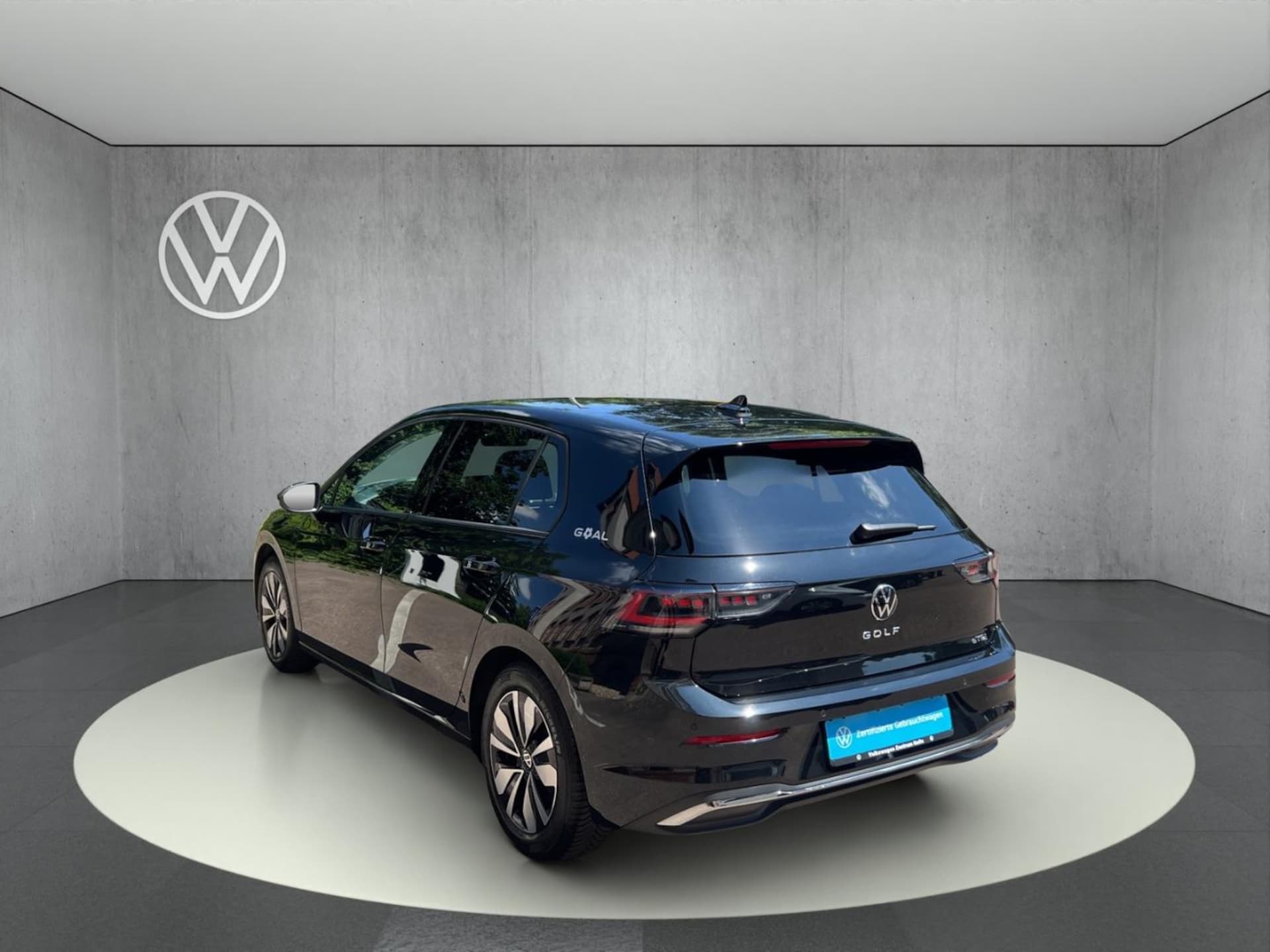 Volkswagen Golf Life