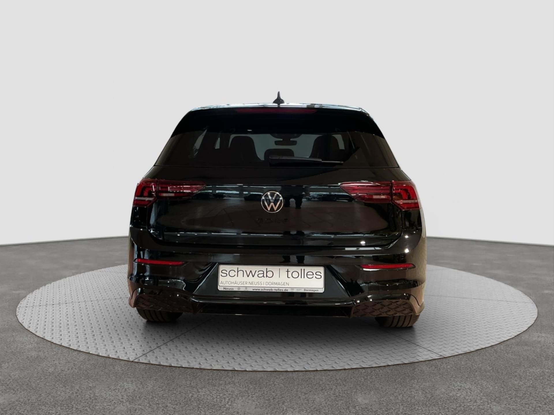 Volkswagen Golf R-Line
